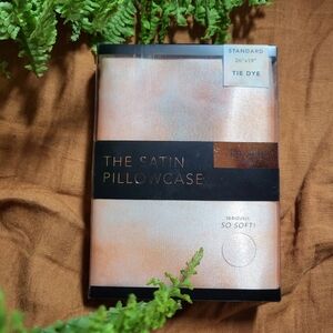 💥BUY 5 GET 3 FREE Kitsch Tie Dye Satin Pillowcase Standard